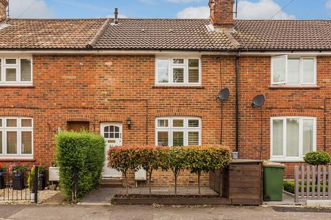 3 bedroom terraced house for sale, Bailey Road, Westcott