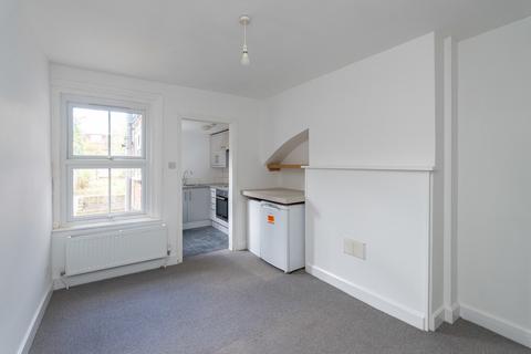 2 bedroom end of terrace house for sale, Oakdene Road, Brockham