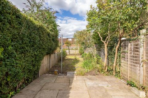 2 bedroom end of terrace house for sale, Oakdene Road, Brockham