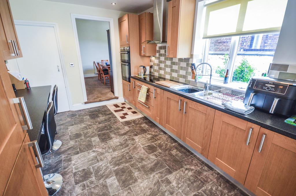Kitchen - Breakfast Room