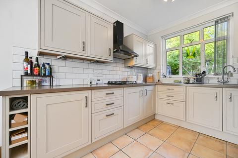 5 bedroom semi-detached house for sale, Belmont Road, Harrow