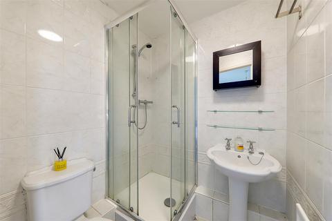 Flat 3, Waters Edge Anchor Close, Shoreham-by-sea, BN43 5BZ