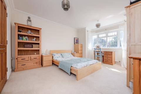 29a Smitham Bottom Lane, Purley, CR8 3DE