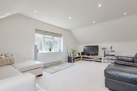 29a Smitham Bottom Lane, Purley, CR8 3DE