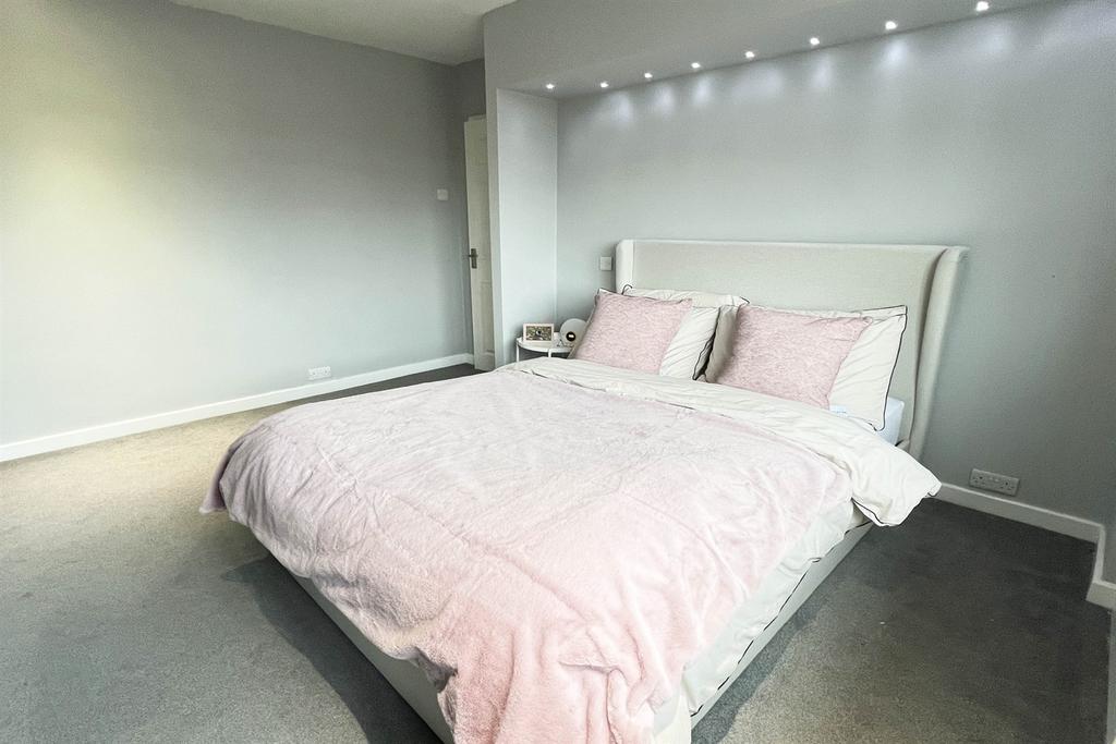 Bed 1