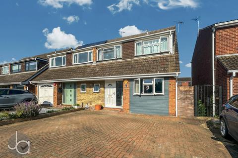 5 bedroom semi-detached house for sale, Silverthorne Close, Colchester