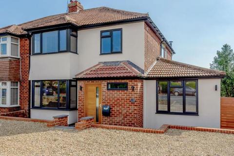 4 bedroom semi-detached house for sale, Carmel, 19 Upgang Lane