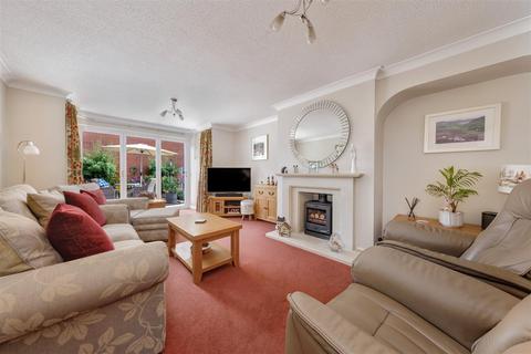 5 bedroom detached house for sale, Cicero Approach, Warwick Gates, Warwick