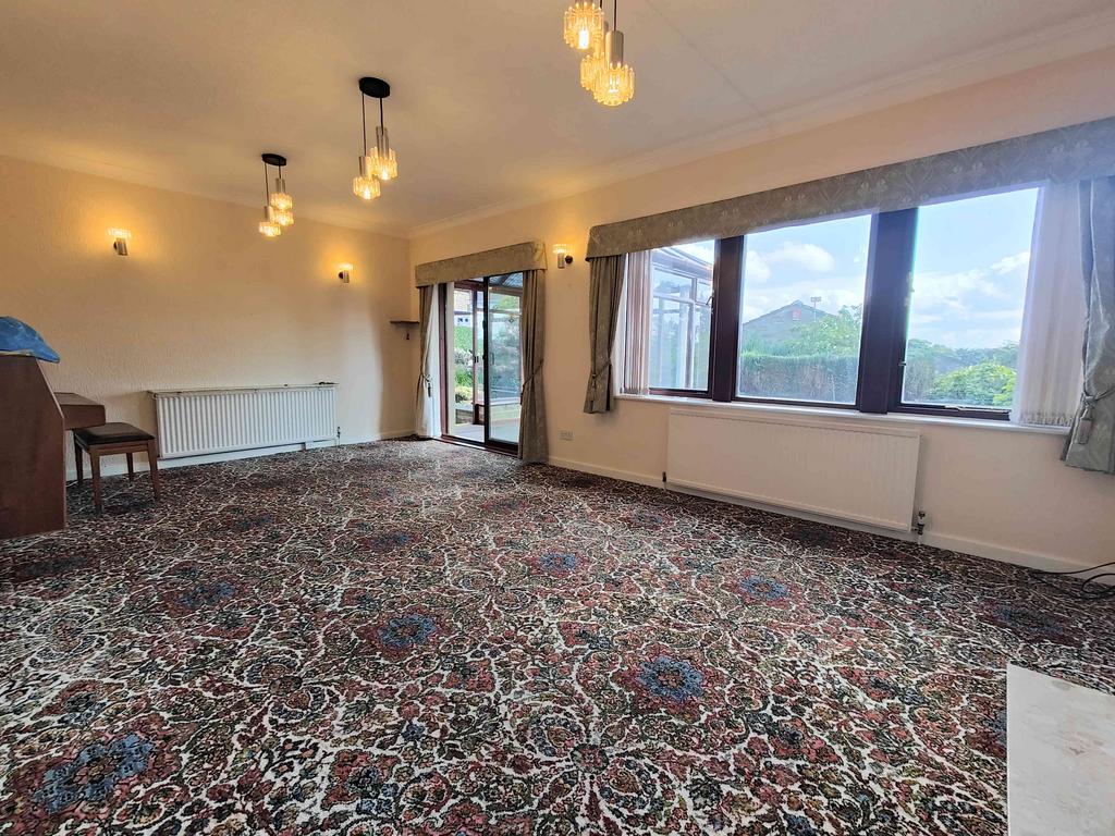 House in Halifax - View 5