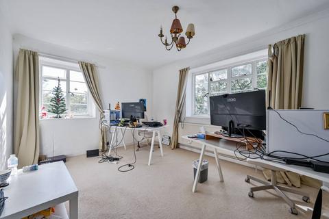 2 bedroom flat to rent, Dartmouth Grove, Blackheath, London, SE10