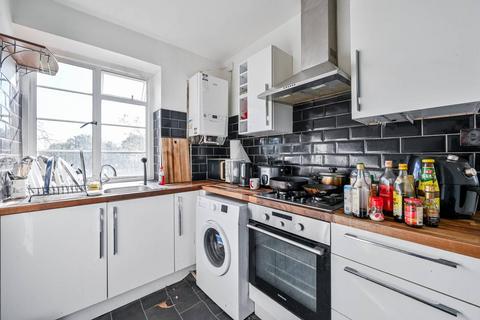 2 bedroom flat to rent, Dartmouth Grove, Blackheath, London, SE10