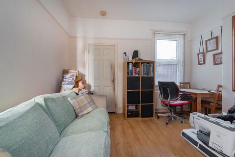 3 bedroom end of terrace house for sale, Colvin Road, Thornton Heath CR7