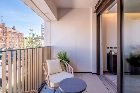 2 bedroom property to rent, Edgware Road, London W2