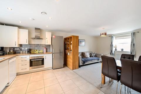 2 bedroom flat for sale, Sanders Walk, Harrogate, HG1