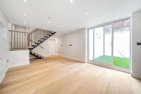 3 bedroom detached house for sale, Copperbeech Close, Hampstead