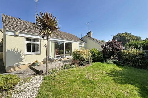 3 bedroom end of terrace house for sale, Upland Crescent, Truro