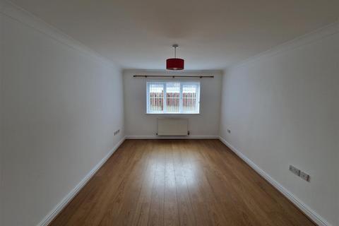 1 bedroom flat to rent, Carnon Downs, Truro