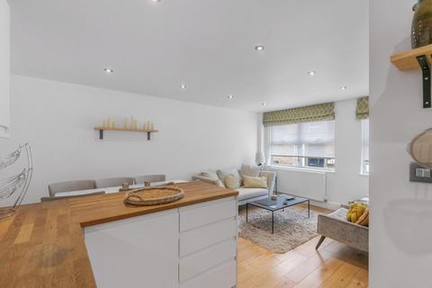 2 bedroom mews for sale, Barnard Mews, London