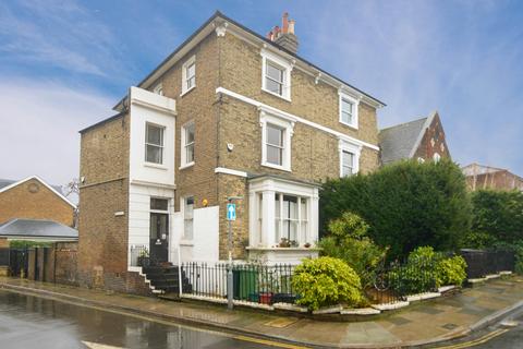 1 bedroom flat to rent, Church Road, Richmond