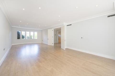 6 bedroom detached house to rent, Kingsley Way, Hampstead Garden Suburb, London