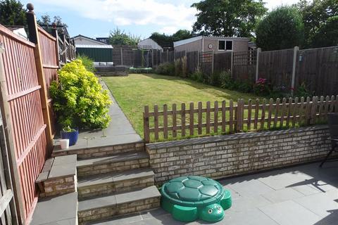 27 Woodside Lane, Bexley, DA5 1JL