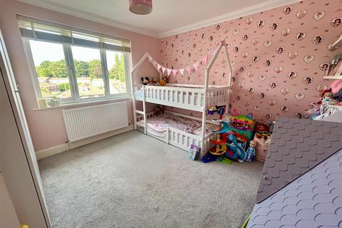 27 Woodside Lane, Bexley, DA5 1JL