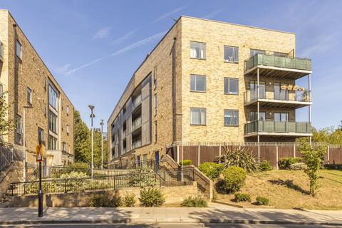 6 Nauticus Walk, London, E14 9ZT