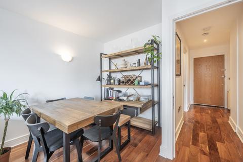 1 bedroom flat for sale, Mansell Street, London