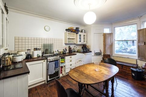 5 bedroom terraced house for sale, Amhurst Road, Stoke Newington, Hackney, London