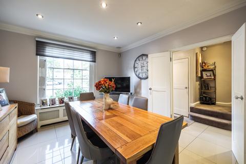 3 bedroom terraced house for sale, Alwyne Square, Canonbury, Islington, London