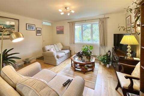 3 bedroom terraced house for sale, Beech Grove, Cirencester