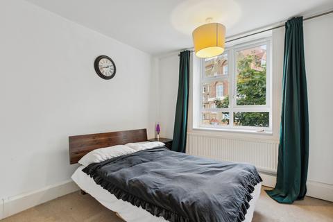 1 bedroom flat for sale, Este Road, Battersea, London