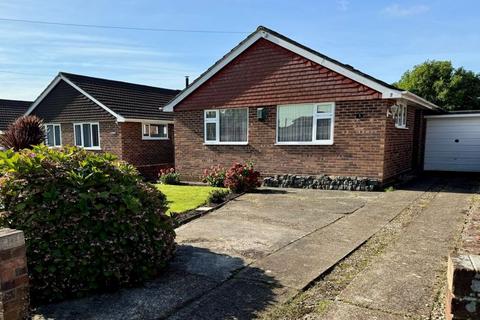 2 bedroom detached bungalow for sale, Cortina Way, Hedge End, Southampton, SO30