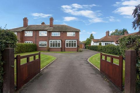 4 bedroom semi-detached house for sale, Cross Lane, Congleton