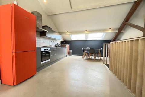 2 bedroom apartment to rent, Guildhall Street, Preston PR1