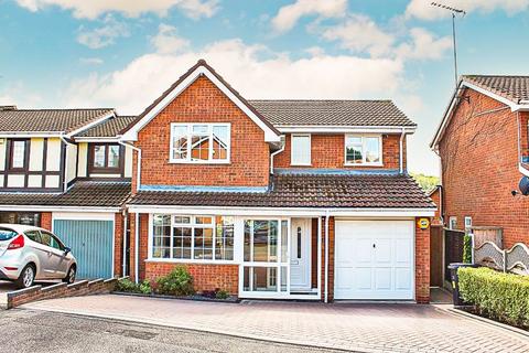 4 bedroom detached house for sale, Flamborough Way, COSELEY, WV14 9UD