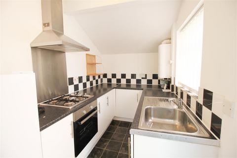 2 bedroom terraced house to rent, Bangor Street, Stockport SK5