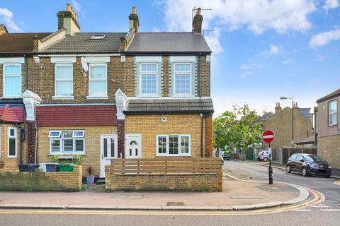 3 bedroom end of terrace house for sale, Higham Hill Road, Higham Hill E17