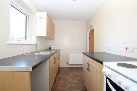 2 bedroom end of terrace house to rent, Brackley NN13