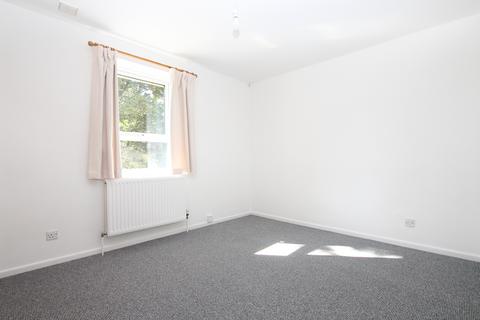 2 bedroom end of terrace house to rent, Brackley NN13