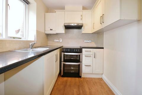 2 bedroom terraced house to rent, Buckingham MK18