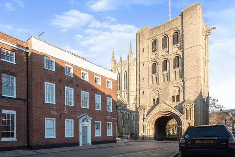 3 bedroom apartment to rent, Churchgate Street, Bury St Edmunds