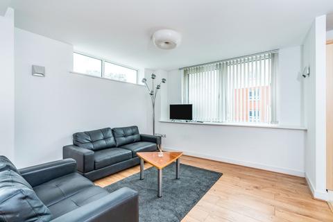 2 bedroom apartment to rent, Telephone House, High Street, Southampton