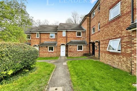 1 bedroom property to rent, Park Village, Norfolk Park Road