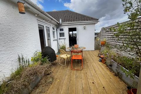 3 bedroom detached bungalow to rent, Bronescombe Close, Penryn, TR10 8LE