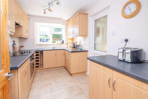 2 bedroom end of terrace house for sale, Totton