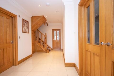 4 bedroom detached house for sale, Surman Crescent, Brentwood CM13