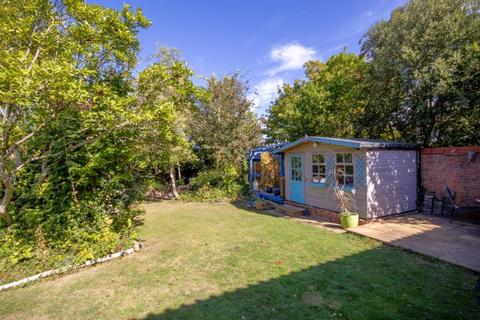 3 bedroom detached bungalow for sale, Delta Road, Brentwood CM13