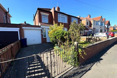 2 bedroom semi-detached house for sale, Teesdale Gardens, High Heaton