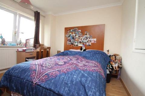 4 bedroom apartment to rent, Abbey Street, SE1